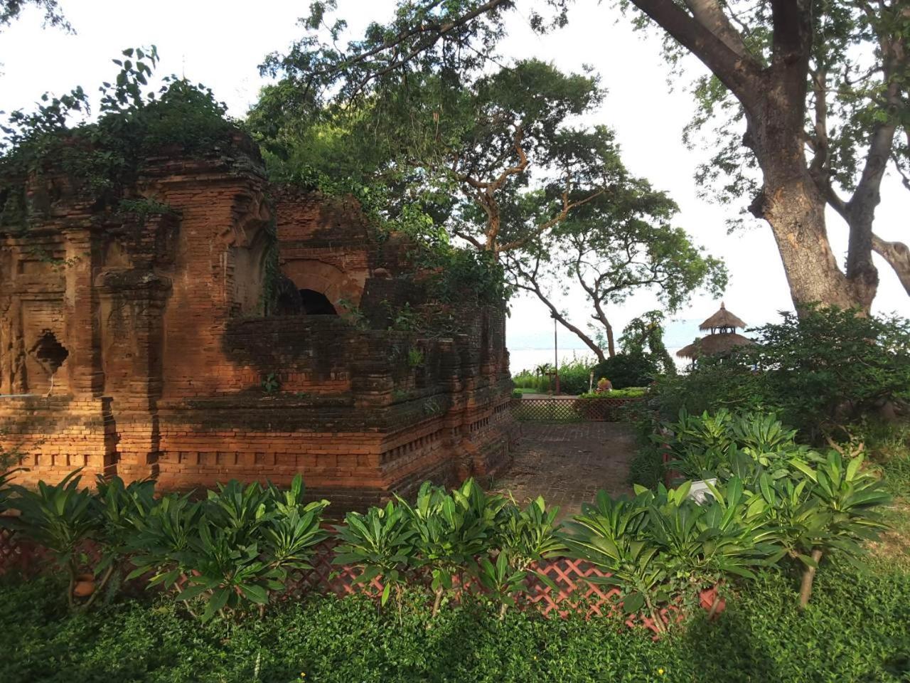 Bagan Hotel River View Экстерьер фото