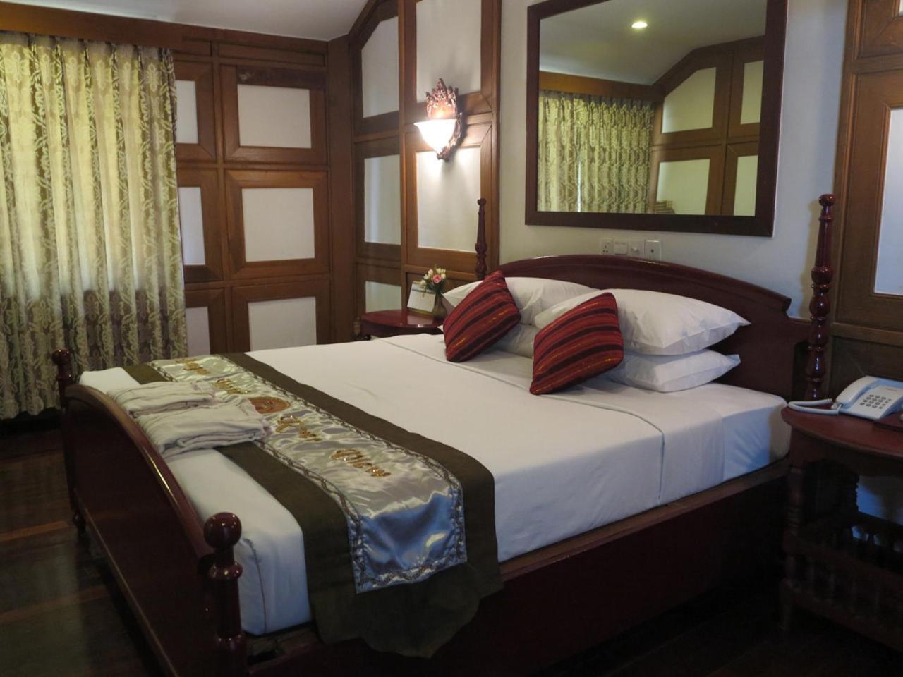 Kma Bagan Hotel Экстерьер фото